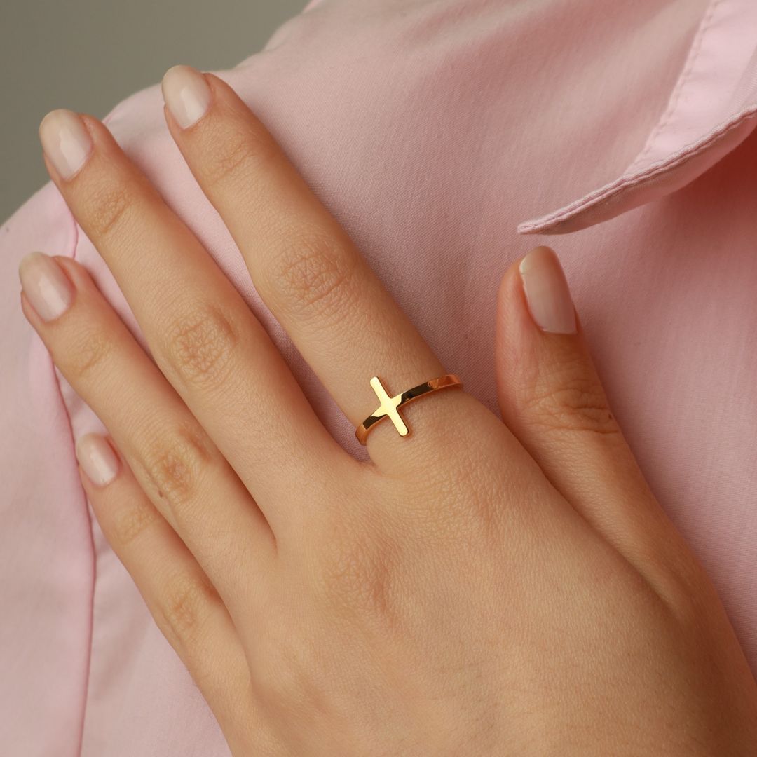 Dainty Cross Ring