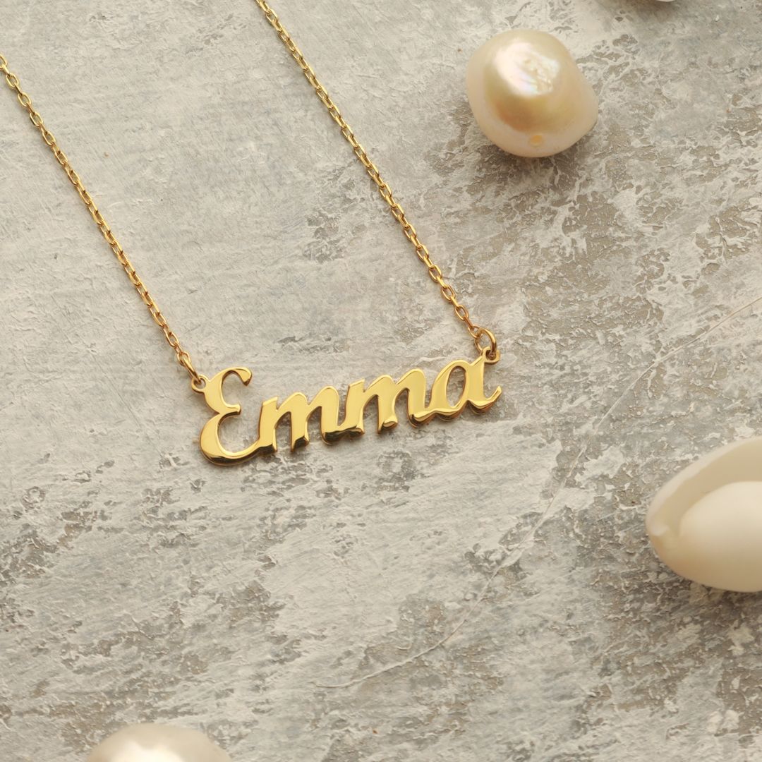 Dainty Name Necklace