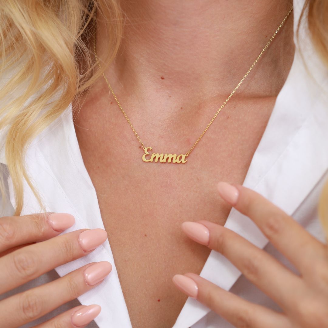 Dainty Name Necklace