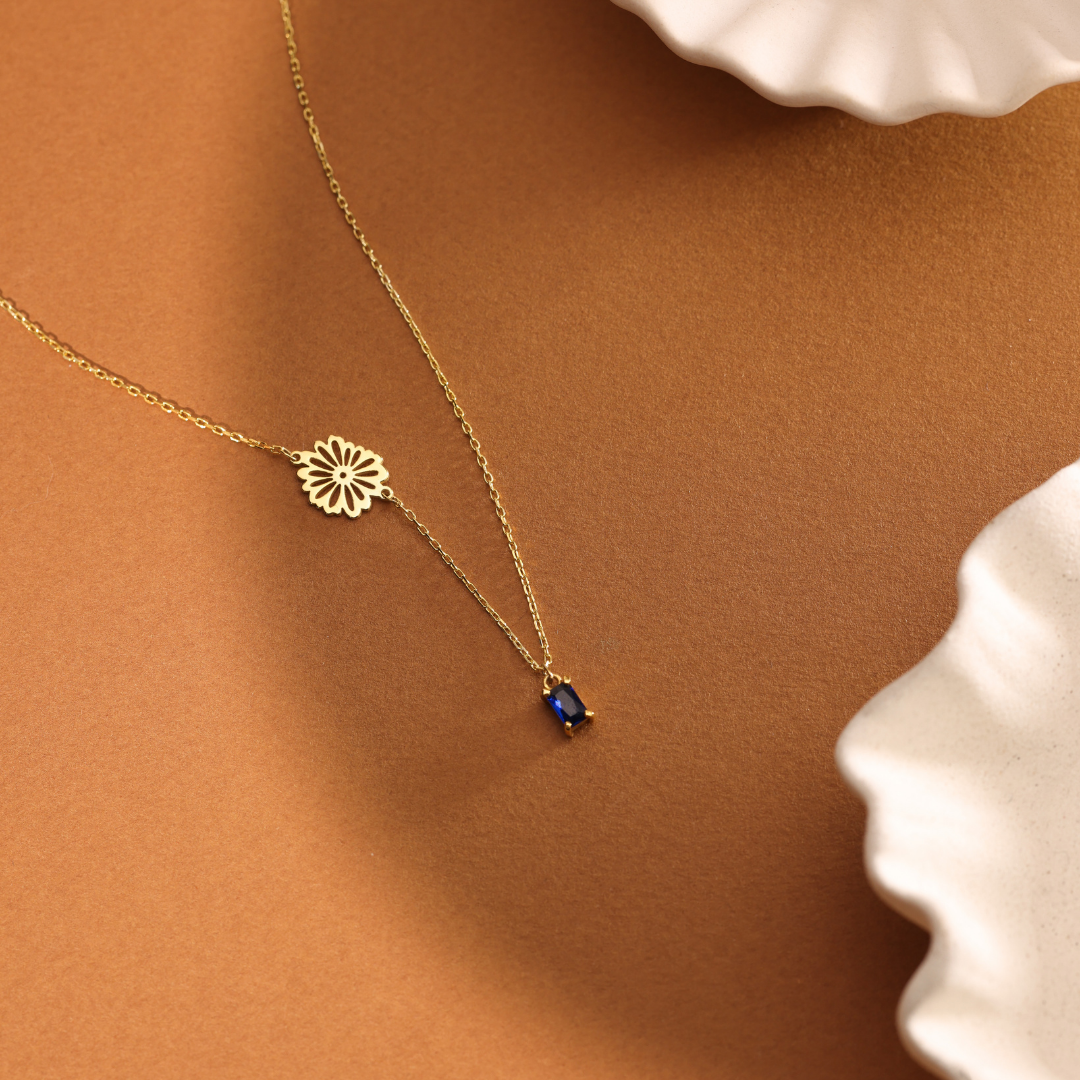 Birthflower Necklace with Birthstone for Mom
