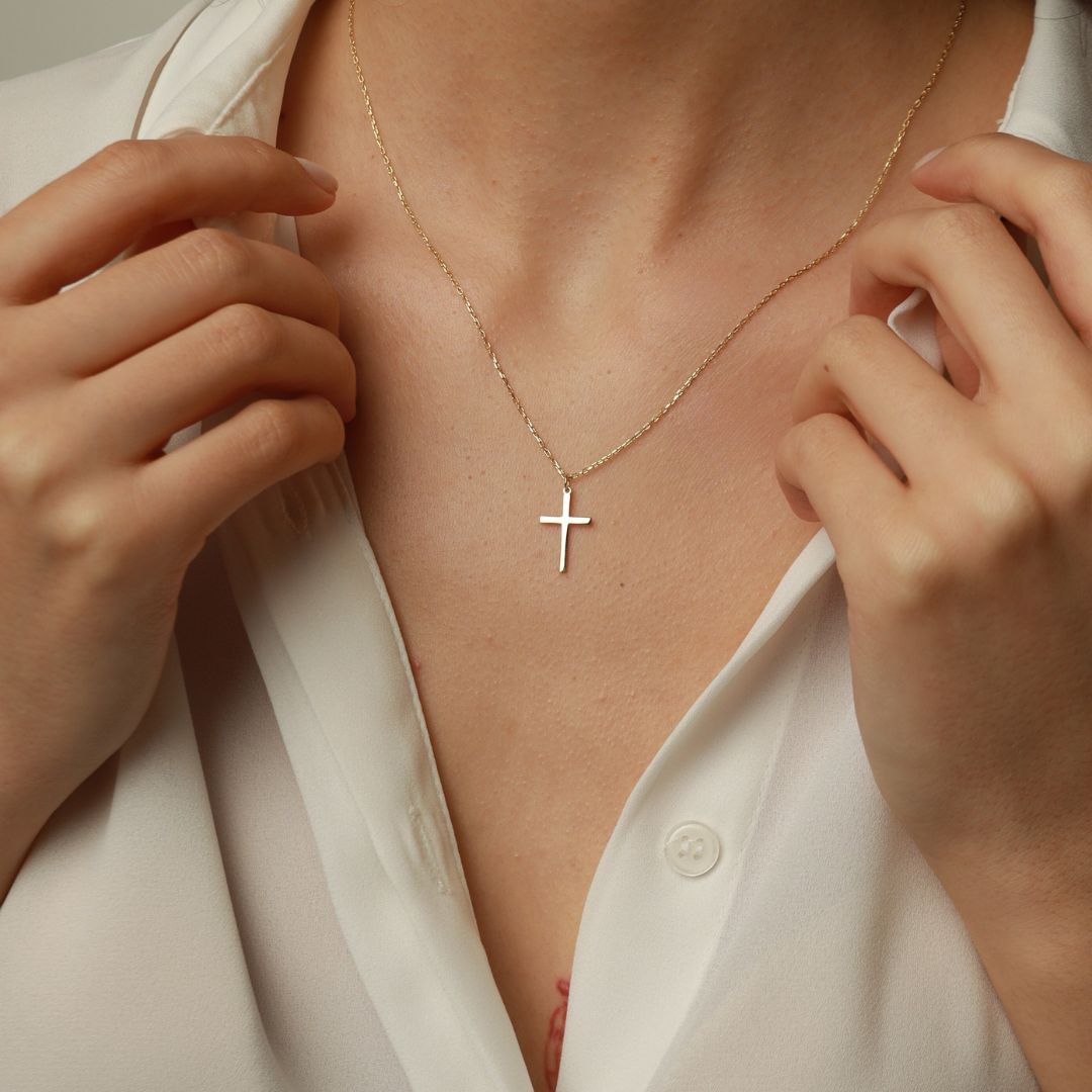 Cross Pendant Necklace