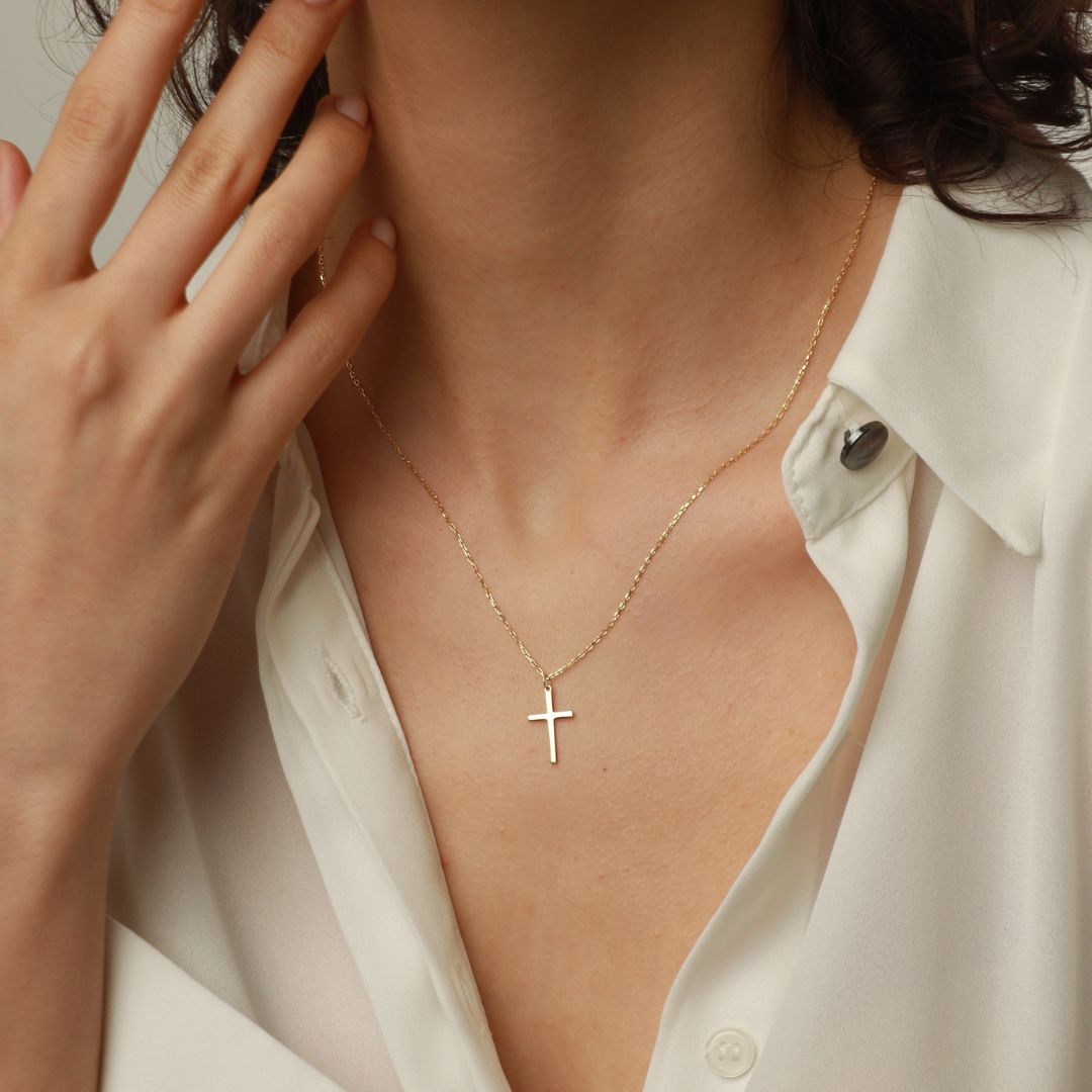 Cross Pendant Necklace