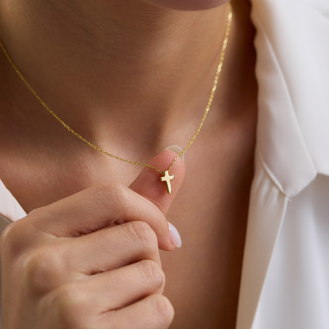 Dainty Cross Pendant Necklace for Women