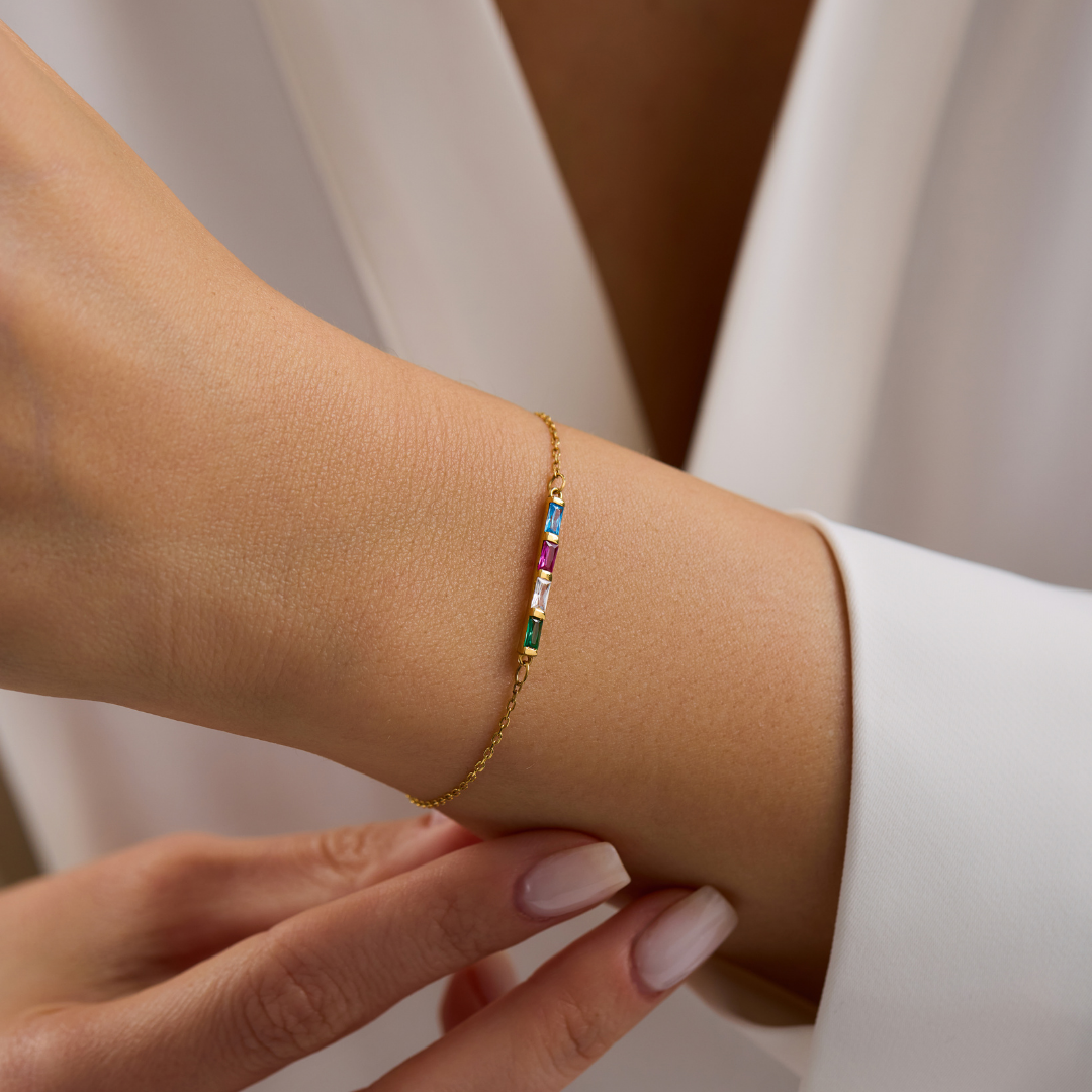 Dainty Family Birthstone Bracelet