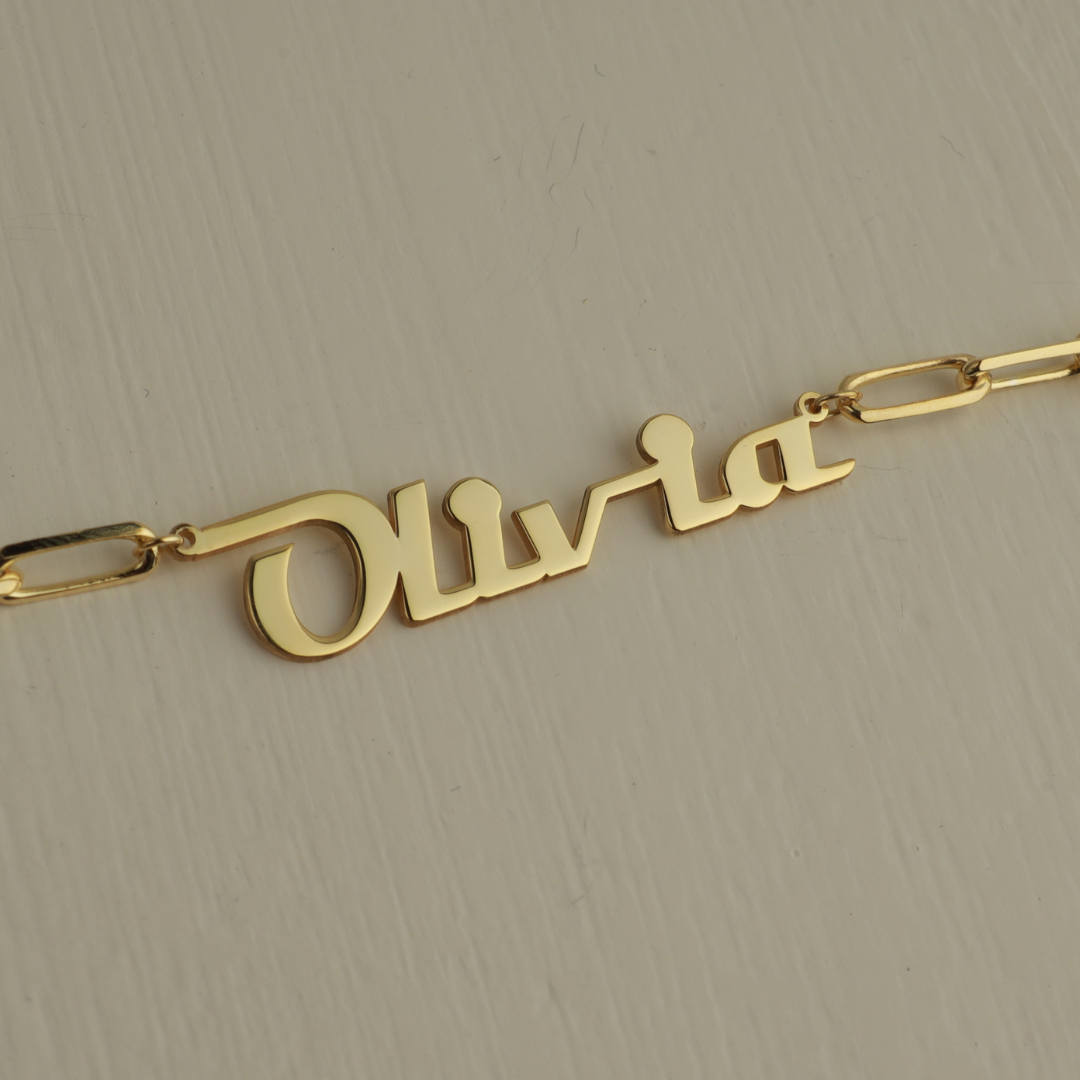 Link Chain Name Necklace