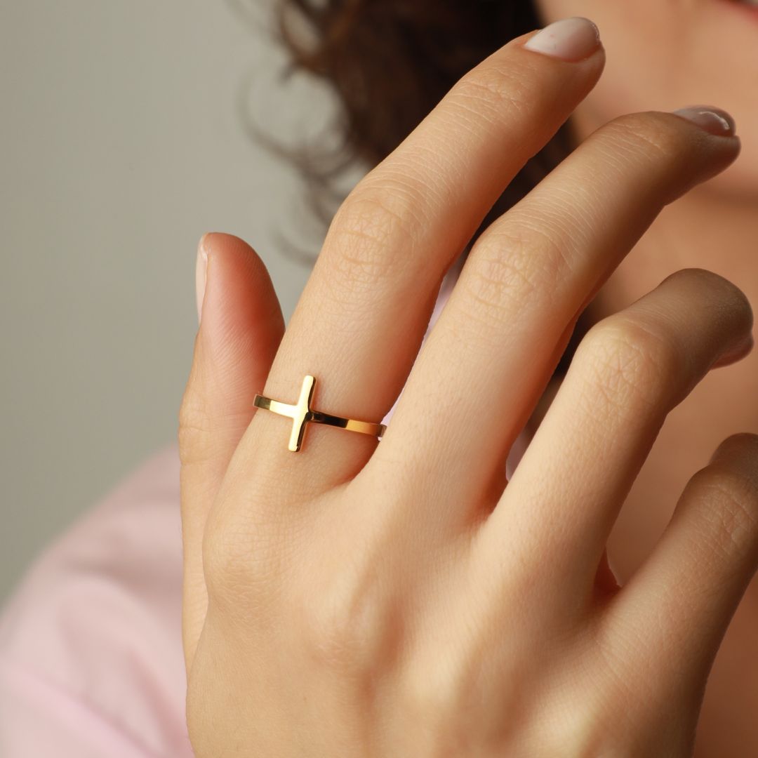 Dainty Cross Ring