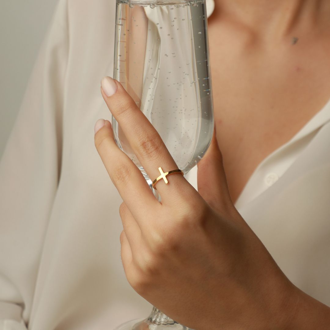 Dainty Cross Ring