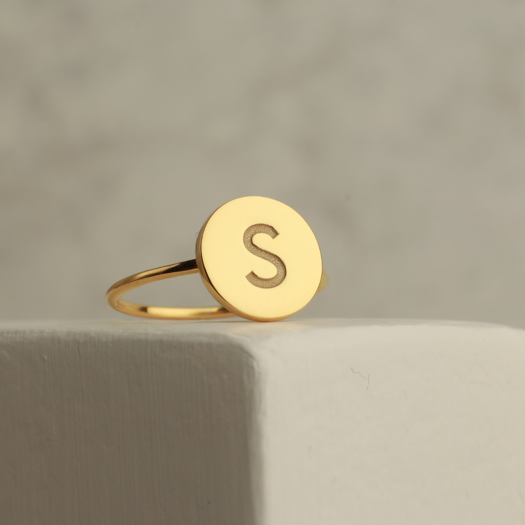 Personalized Round Signet Ring for Women
