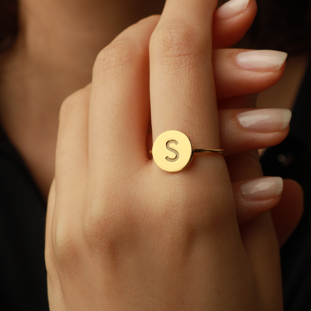Personalized Round Signet Ring for Women