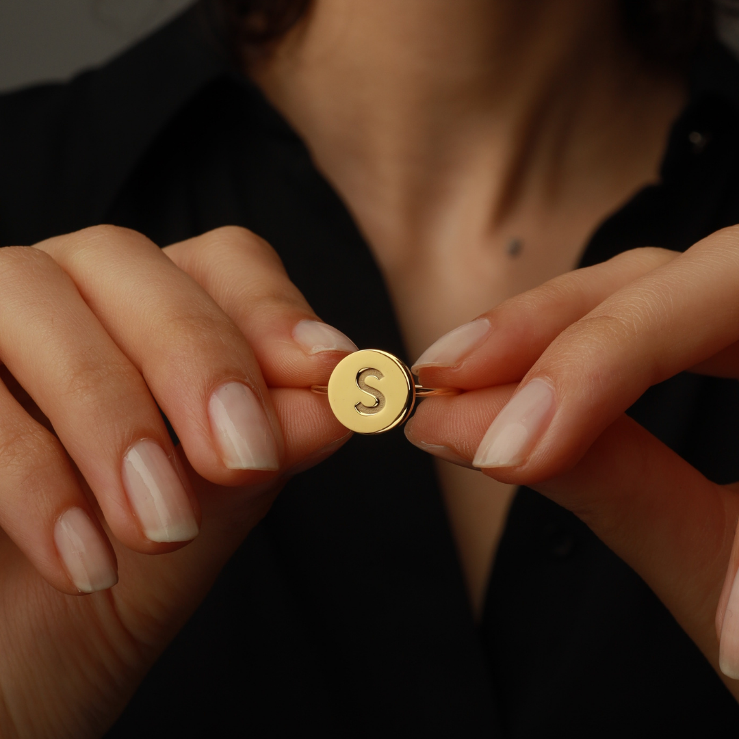 Personalized Round Signet Ring for Women