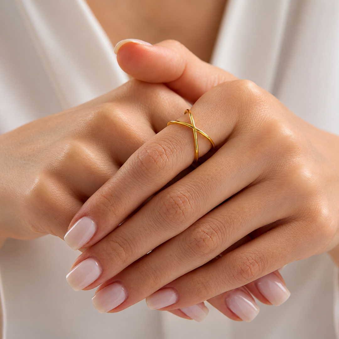 Women's Crossover Ring