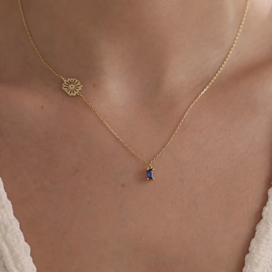 Birthflower Necklace with Birthstone for Mom
